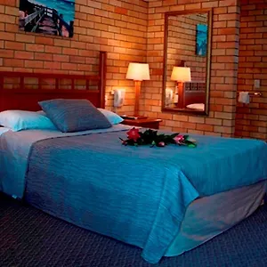 Motel Airport Pacific Paradise